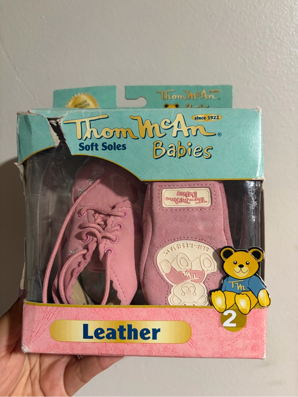Vintage Thom McAn Babies Pink Leather Soft Sole Kids Shoes size 3-6 months